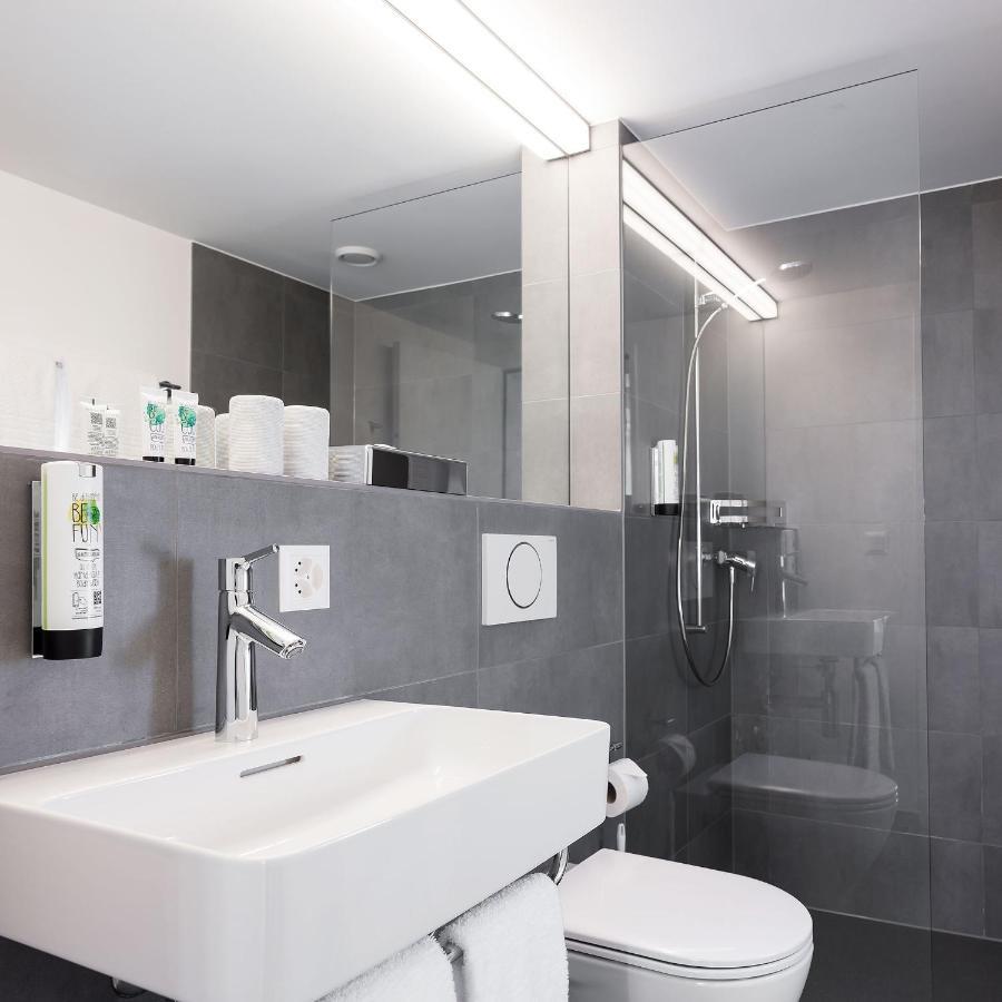 Neuro Campus Hotel Vitznau Ngoại thất bức ảnh